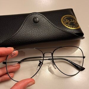 Black Aviator Glasses